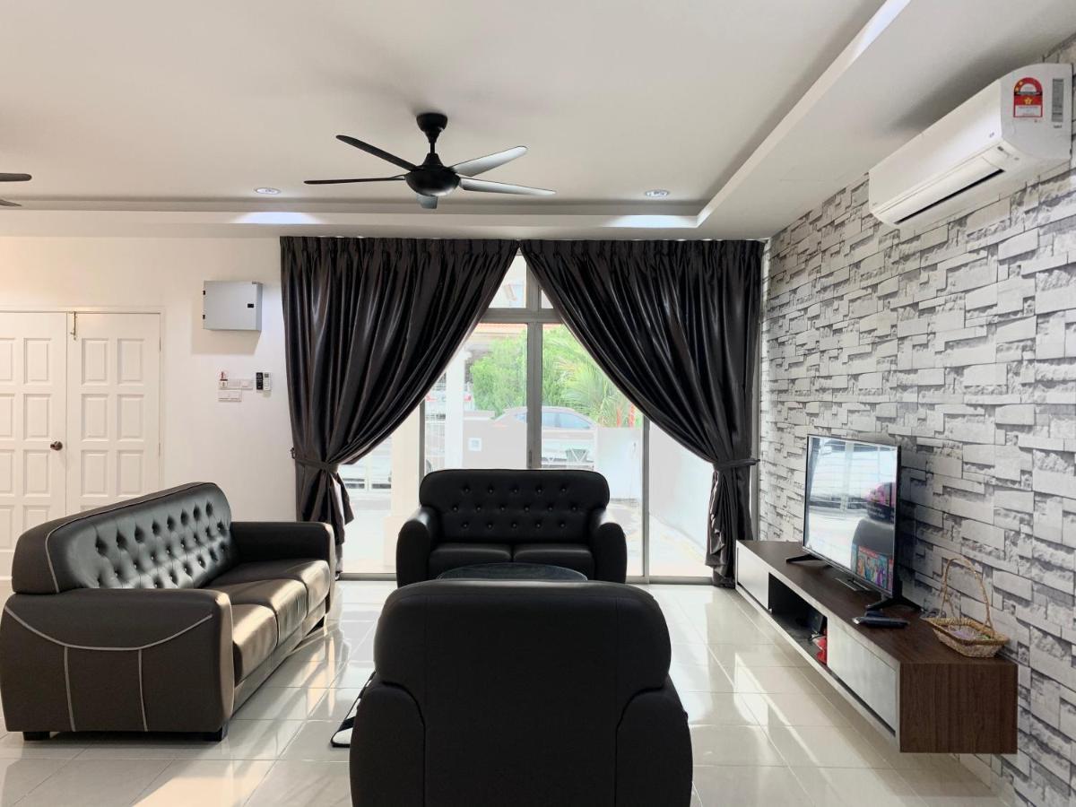 Langkawi Cozy Holiday Home At Bukit Indah By Zervin Kuah Ngoại thất bức ảnh