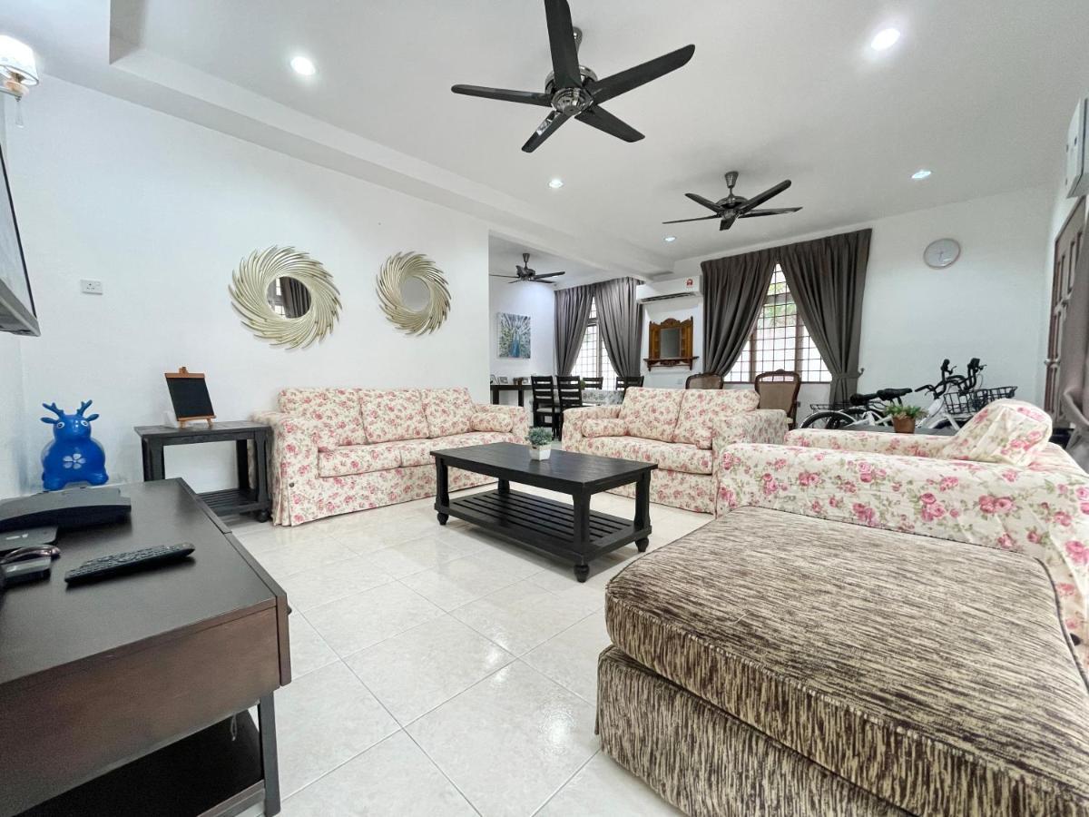 Langkawi Cozy Holiday Home At Bukit Indah By Zervin Kuah Ngoại thất bức ảnh